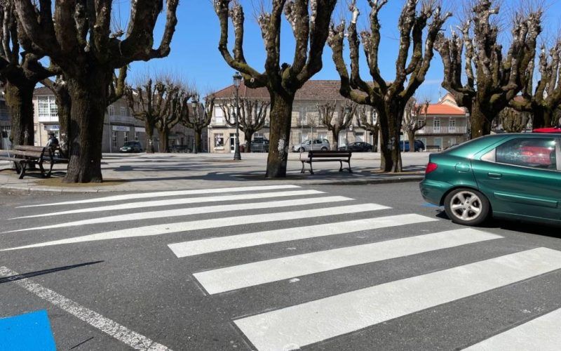 A zona azul do centro urbano de Mondariz será inaugurada en xuño