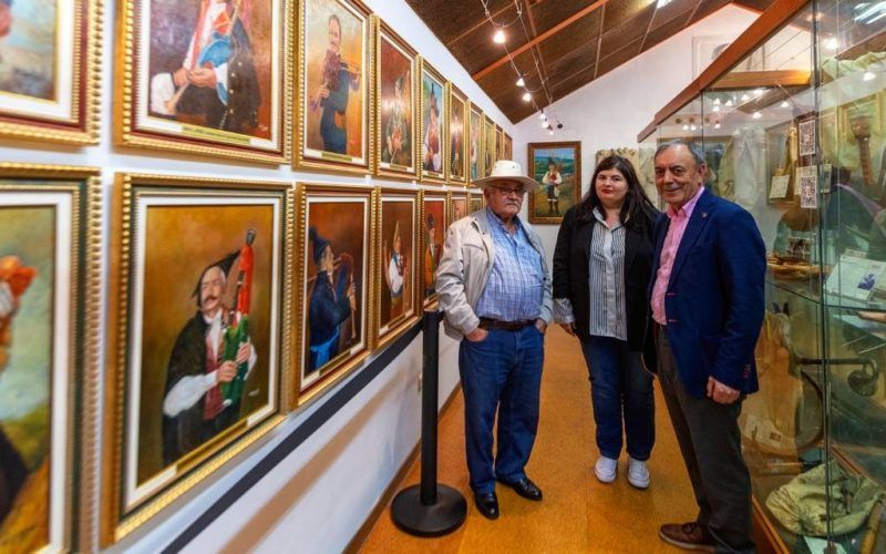 O Museo da Cornamusa homenaxea a figura dos 25 gaiteiros máis relevantes de Galicia