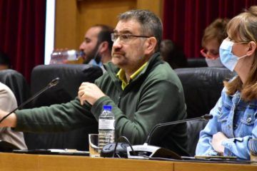 Non prosperou na Deputación a proposta de reprobación e dimisión do alcalde de Ourense