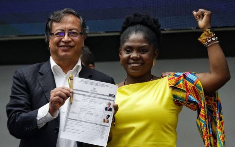 BNG felicita a Gustavo Petro polo seu triunfo electoral en Colombia