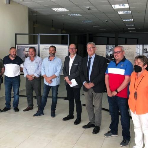 ‘Compromiso na distancia’,  mostra itinerante das letras galegas