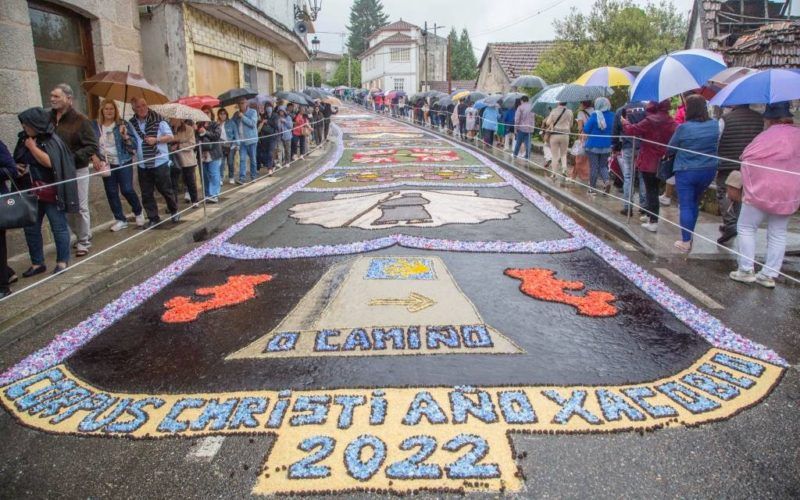 Ponteareas mantén viva a tradición do Corpus Christi