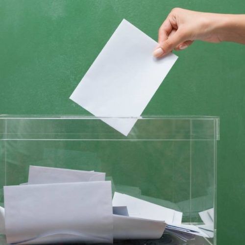 Eliminación do voto rogado para os residentes no exterior