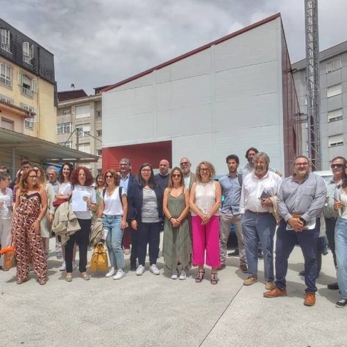 Concellos do Eixo Atlántico interésanse pola caldeira de biomasa de Ponteareas