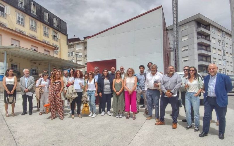 Concellos do Eixo Atlántico interésanse pola caldeira de biomasa de Ponteareas
