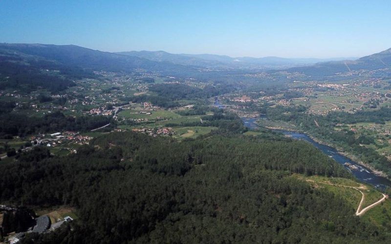 Municípios do Alto Minho repudiam decisão da Agência Portuguesa do Ambiente sobre a Linha de Alta Tensão