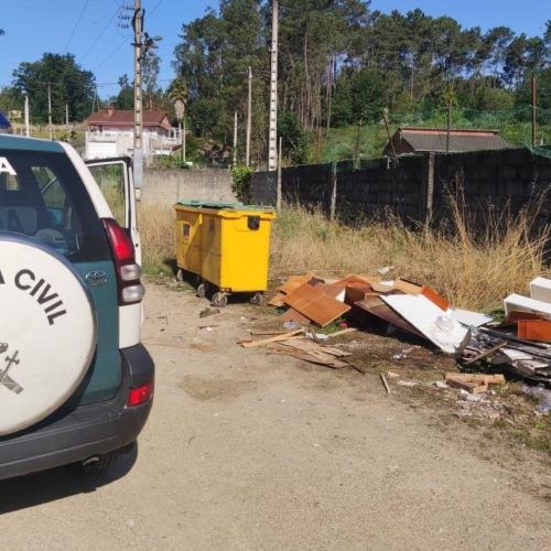 Concello de Ponteareas e Seprona colaboran para acabar coas verteduras incontroladas