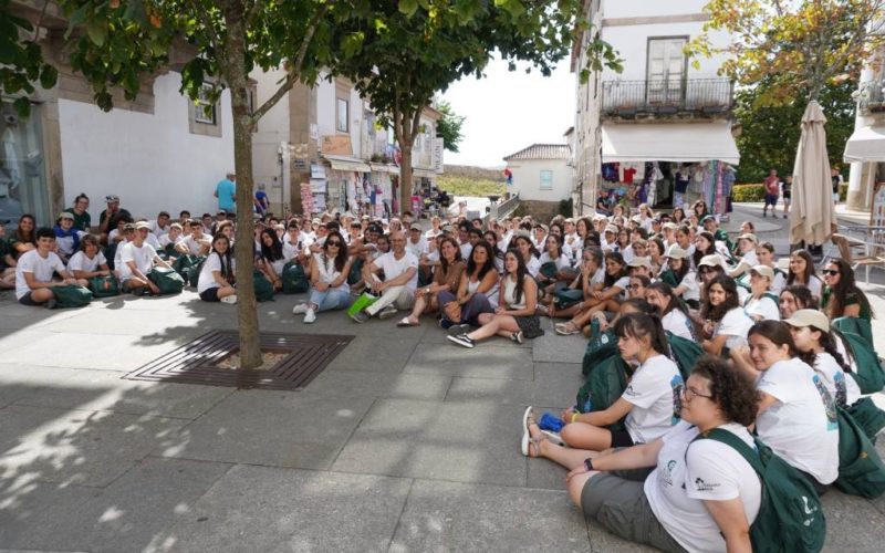 150 jovens da Ruta Quetzal visitaram a Fortaleza de Valença