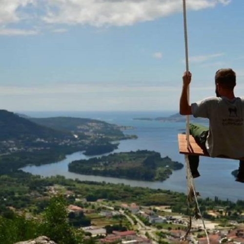 Baloiço gigante com vista sobre o Rio Minho em Cerveira vai ser retirado