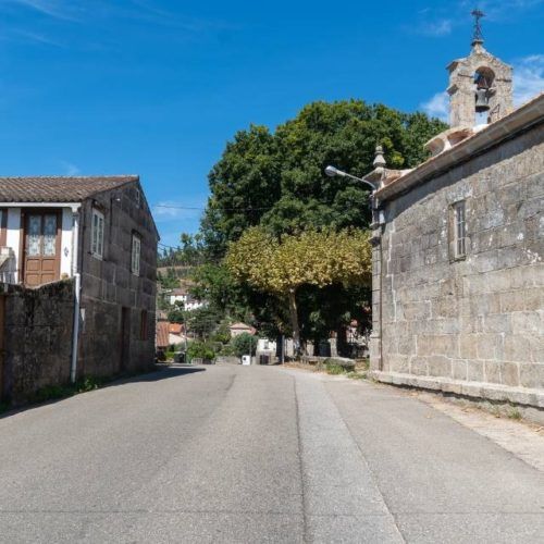 Tui potenciará o conxunto patrimonial da contorna do Sagrario en Pazos de Reis