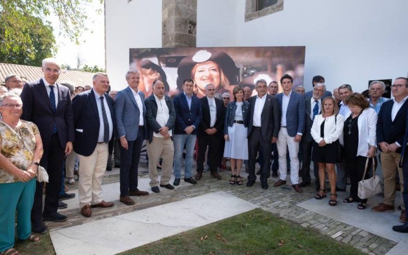 Homenaxe a Aida Menéndez no albergue de peregrinos de O Saviñao