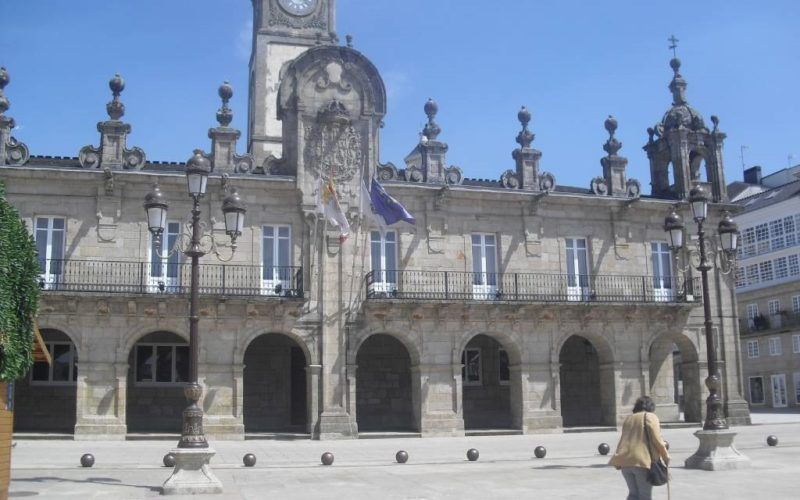 A Xunta denuncia a improvisación cultural do Concello de Lugo