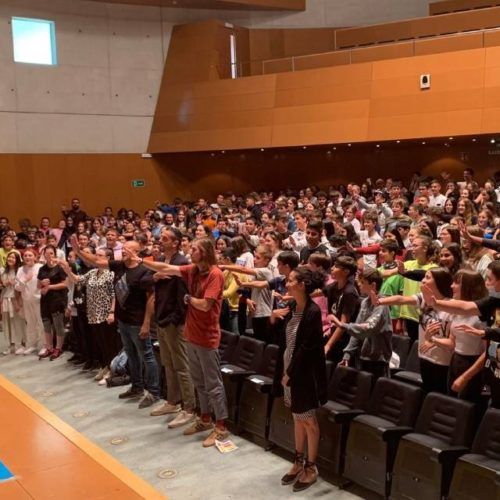 Estudantes lucenses escoitaron o relato de Iñaki Zubizarreta