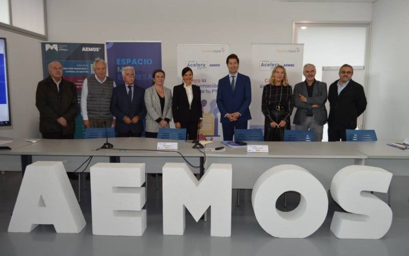 AEMOS inaugura oficina de dixitalización
