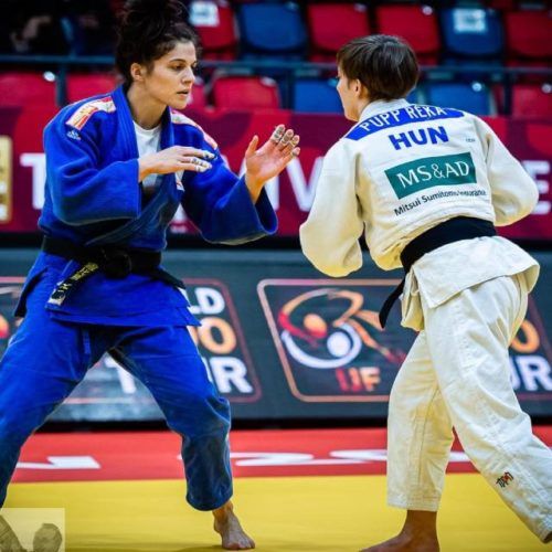 “Todas as judocas temos oído algunha vez o de que o judo feminino nin é judo nin é feminino”
