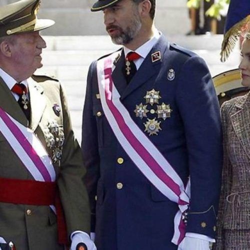 O dereito divino do Rei inviolable.