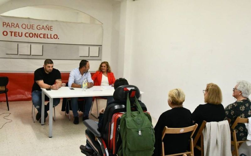 Carmela Silva destacou os “contrastes” entre os investimentos da Deputación e os da Xunta de Galicia no Porriño