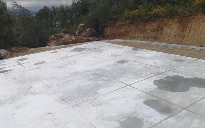 Rematadas as obras da pista polideportiva de Soutolobre en Salvaterra