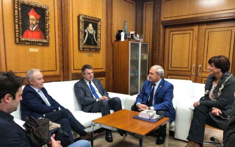 Os presidentes das Deputacións de Huesca e Girona en Monforte