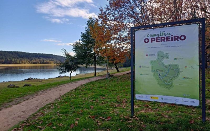 “Camiña O Pereiro”, unha exposición ao aire libre arredor do encoro de Cachamuíña