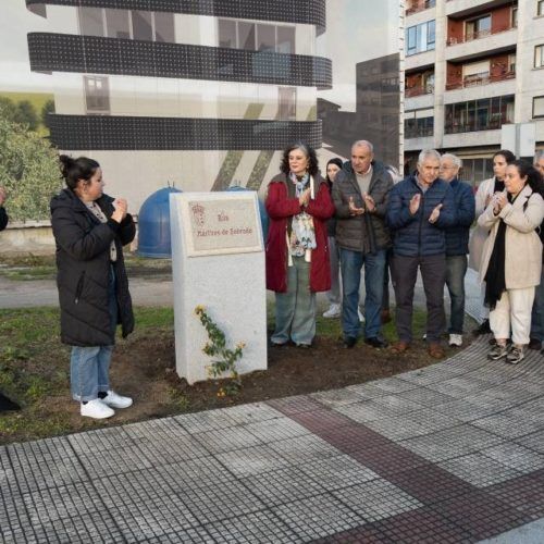 Tui dedica unha rúa aos Mártires de Sobredo