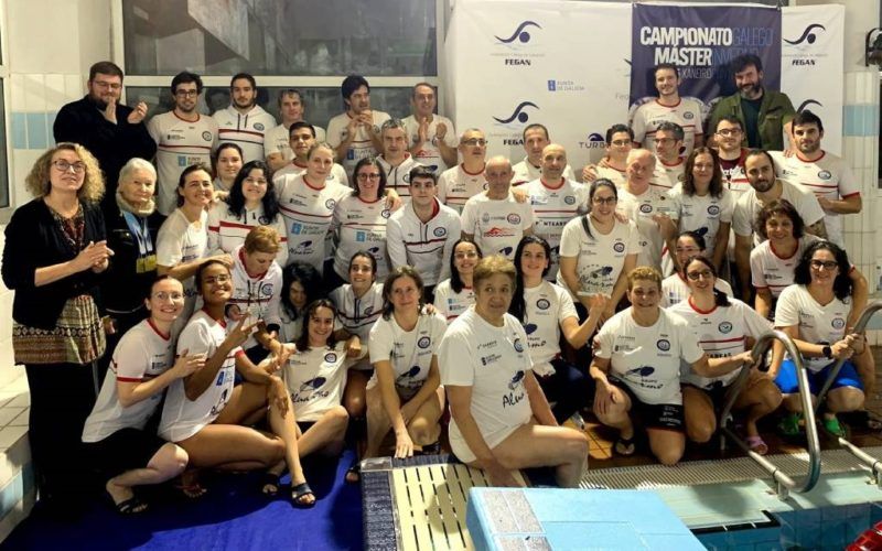 O Club Natación Ponteareas conquista o Campionato Galego Máster