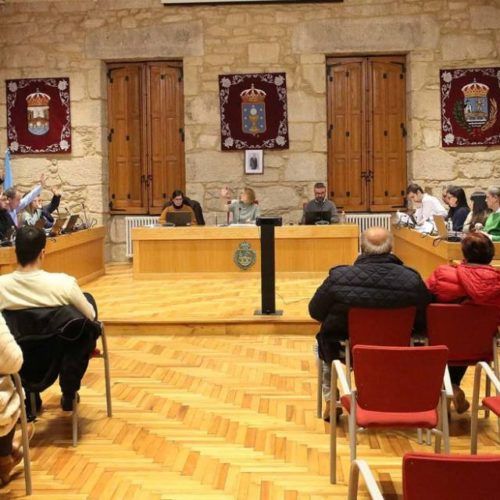Pleno municipal de Ponteareas aproba o Ciclo Integral da Auga