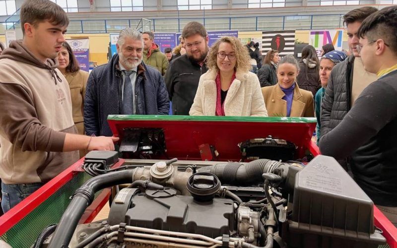 Feira das Ensinanzas Profesionais e Artísticas de Ponteareas