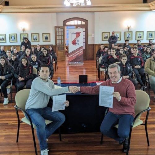 Concello e Clube Balonmán Cañiza renovan o seu convenio de colaboración