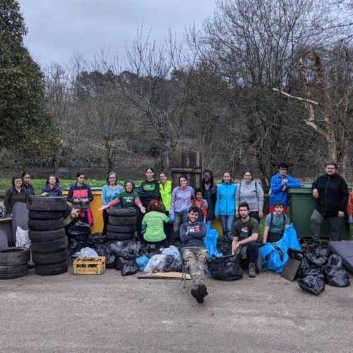 Voluntariado retira máis de 575 kg de lixo en Ponteareas