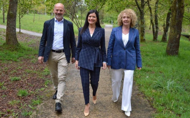 A alcaldesa Nidia Arévalo fortalece a súa lista electoral en Mos