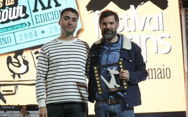 O realizador Ángel Castro obtén un histórico triunfo no Festival de Cans