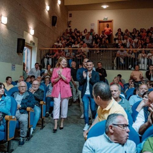 Loli Castiñeiras (Movemento Salceda) presentou a súa candidatura “con cabeza e moito corazón”