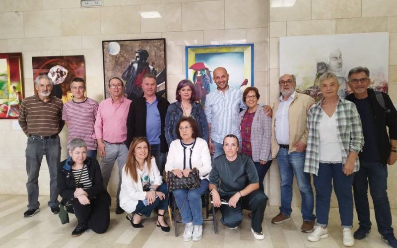 A “Asociación O Porriño Arte” homenaxea á pintura galega