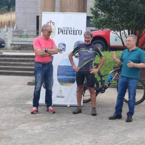 Alfonso Xunco percorreu catro mil quilómetros en bicicleta