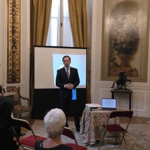 Embaixada de Portugal em França lançou catáogo de autores portugueses