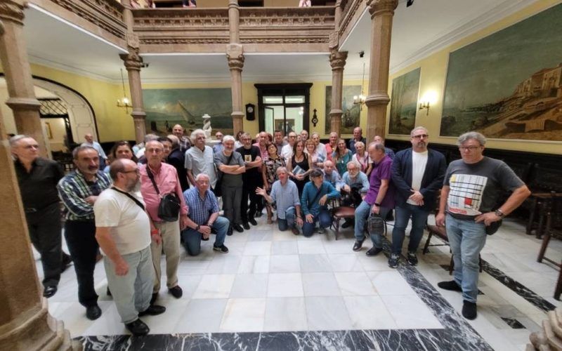 ‘Miño’, libro de narrativa curta para Ourense e o sur de Lugo