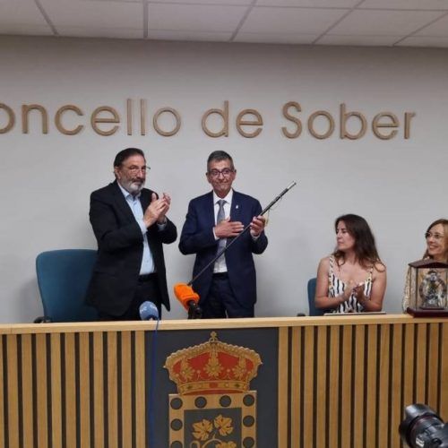 A corporación municipal de Sober constituiuse de madrugada