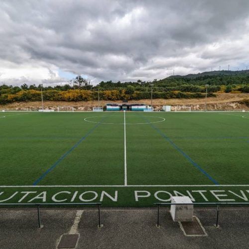 Mellora integral do campo de fútbol da Cañiza