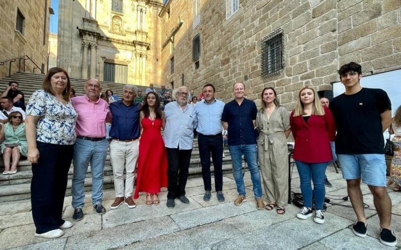 PSdeG-PSOE de Ourense homenaxea aos asasinados polo franquismo