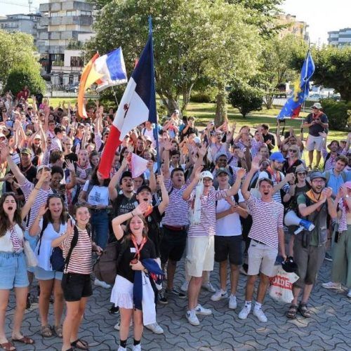 Jovens Franceses Preparam Jornada Mundial da Juventude em Valença