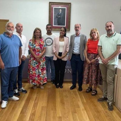 Cónsul de Cuba visitou Baiona