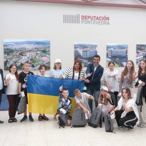 Dez nenos ucraínos pasarán o mes de agosto no campamento da Deputación de Pontevedra