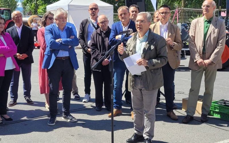 Deputación de Ourense seguirá a ser unha firme aliada do sector agrogandeiro