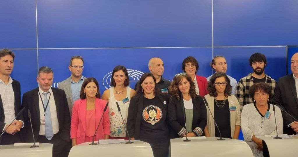 BNG defende a igualdade para o galego en Europa