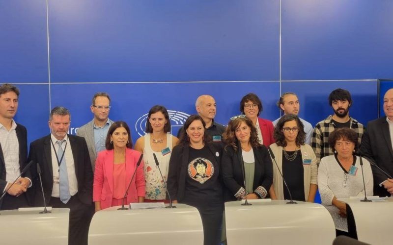 BNG defende a igualdade para o galego en Europa
