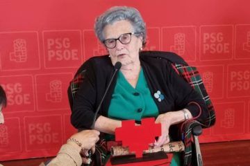 Carmen Rodríguez Nóvoa, a militante socialista máis veterana da provincia de Ourense