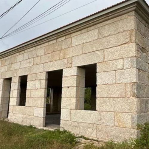Salvaterra rehabilita a antiga Casa da Sociedade en Fornelos
