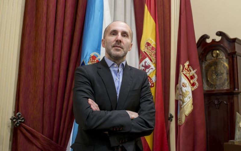 O Colexio de Xornalistas condena o novo ataque do alcalde de Ourense a unha xornalista