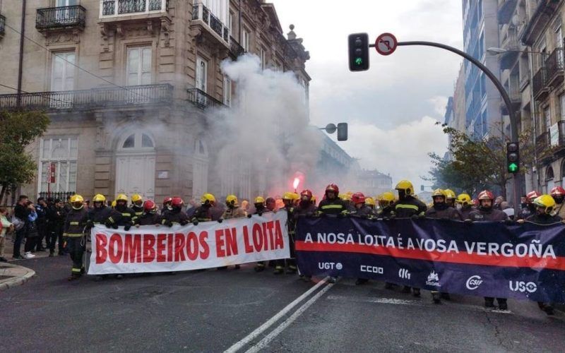 Deputacións, Xunta de Galicia e a FEGAMP sobre as manifestacións dos bombeiros comarcais en Ourense